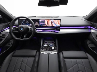 BMW 5 SERIES - 8