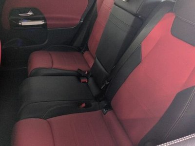 MERCEDES-BENZ GLB - 6