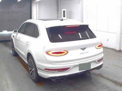 BENTLEY BENTAYGA - 1