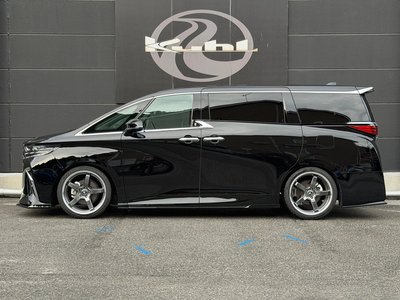 2023 Toyota ALPHARD 照片 3