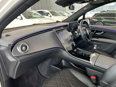 MERCEDES-BENZ EQS - 10