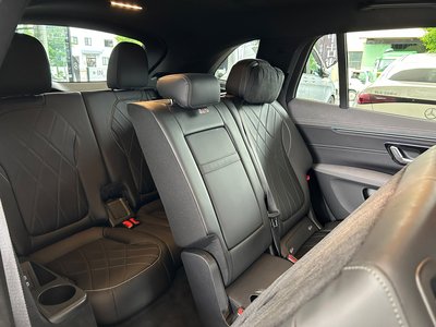 MERCEDES-BENZ EQS - 6