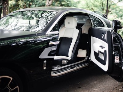 صورة 10 لـ 2017 ROLLS-ROYCE WRAITH
