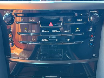 صورة مصغرة 49 لـ 2020 Lexus LX