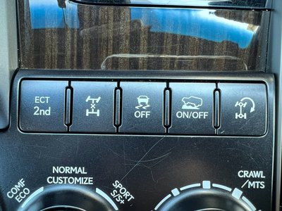 صورة مصغرة 56 لـ 2020 Lexus LX