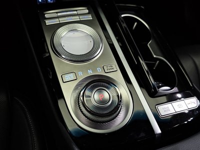 GENESIS G80 (RG3) - 9
