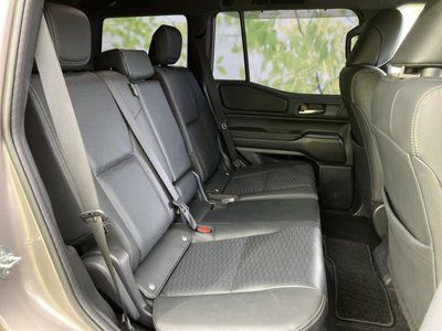 TOYOTA LAND CRUISER 250 - 5