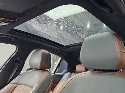 2025 BMW 5 SERIES 缩略图 15