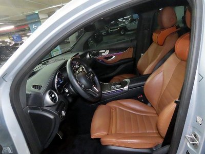 MERCEDES-BENZ GLC - 7