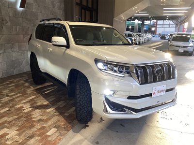 TOYOTA LAND CRUISER PRADO - 6