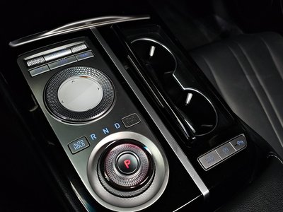 GENESIS G80 (RG3) - 9