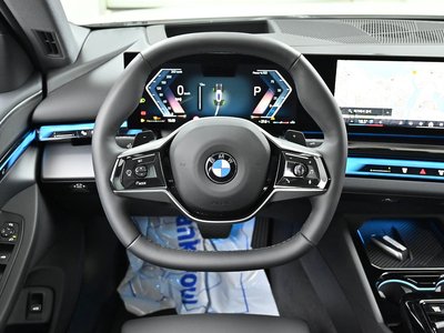 2025 BMW 5 SERIES 缩略图 13