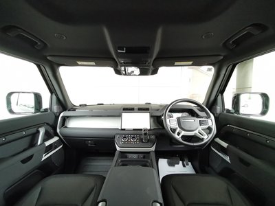 2023 LAND Rover DEFENDER — фото 10