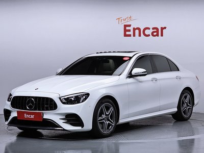 MERCEDES-BENZ E-CLASS - 1