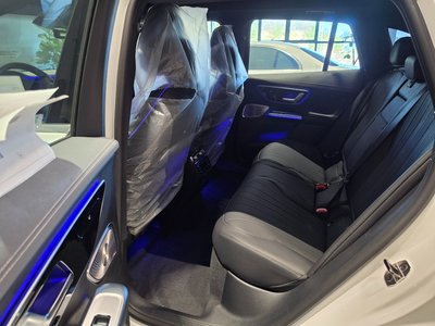 MERCEDES-BENZ EQE - 10