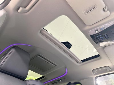 TOYOTA ALPHARD - 3