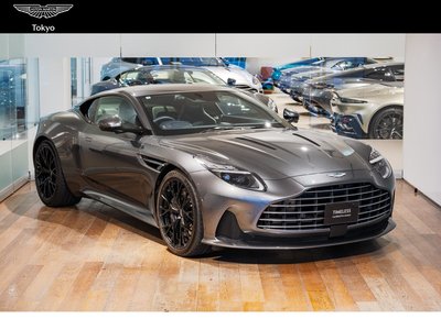 ASTON MARTIN DB12 - 1