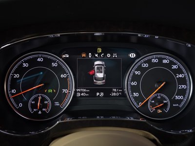 صورة 8 لـ 2018 Bentley BENTAYGA