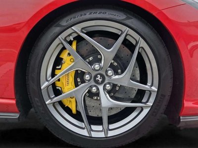 2018 Ferrari 812 SUPERFAST — миниатюра 15
