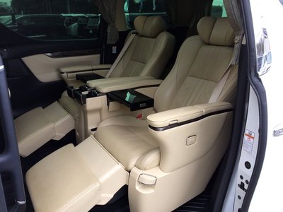 TOYOTA ALPHARD - 10