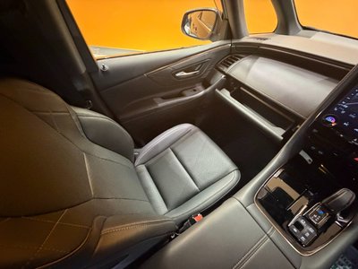صورة مصغرة 32 لـ 2024 Toyota VELLFIRE