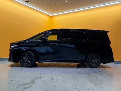 صورة مصغرة 15 لـ 2024 Toyota VELLFIRE
