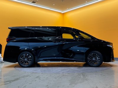 صورة مصغرة 11 لـ 2024 Toyota VELLFIRE