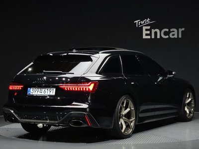 صورة 4 لـ 2025 AUDI RS6