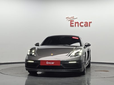 2021 Porsche 718 照片 2