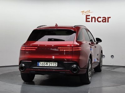 صورة 3 لـ 2021 Genesis GV70