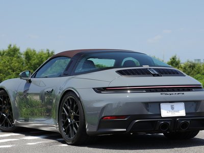 2025 Porsche 911 — миниатюра 34