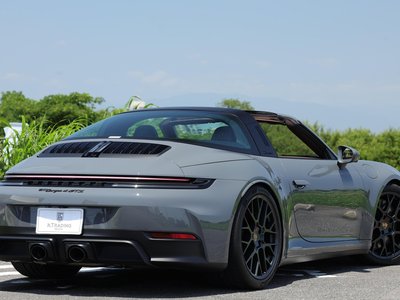 2025 Porsche 911 — миниатюра 29