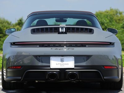 2025 Porsche 911 — миниатюра 27