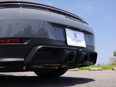 2025 Porsche 911 — миниатюра 37