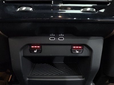 2025 BMW 5 SERIES thumbnail 13