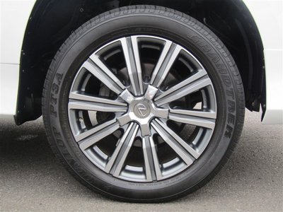 2016 Lexus LX — миниатюра 19