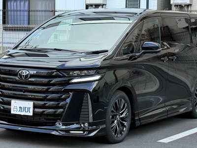 TOYOTA VELLFIRE - 1