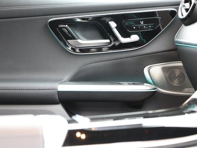 MERCEDES-BENZ GLC - 9