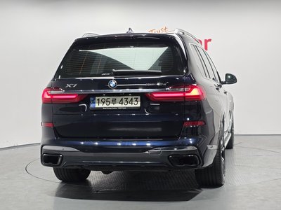 BMW X7 - 4