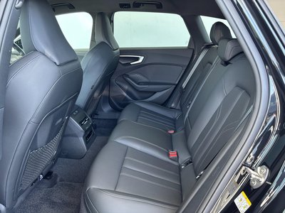 صورة مصغرة 38 لـ 2025 AUDI A5 AVANT