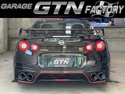 NISSAN GT-R - 8