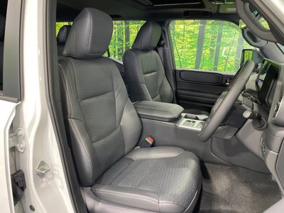 2025 Toyota LAND CRUISER 250 photo 9