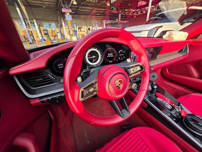 2023 Porsche 911 thumbnail 16