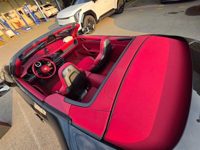 2023 Porsche 911 thumbnail 15
