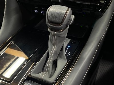 2024 Toyota ALPHARD — миниатюра 28
