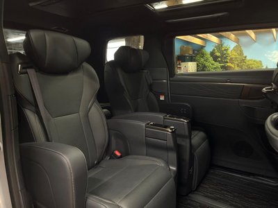 صورة 8 لـ 2024 Toyota ALPHARD
