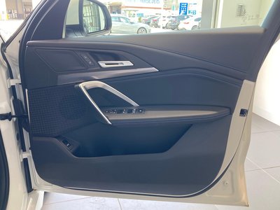 صورة مصغرة 49 لـ 2025 BMW X1
