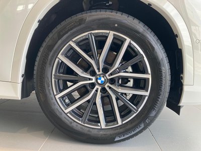 صورة 8 لـ 2025 BMW X1