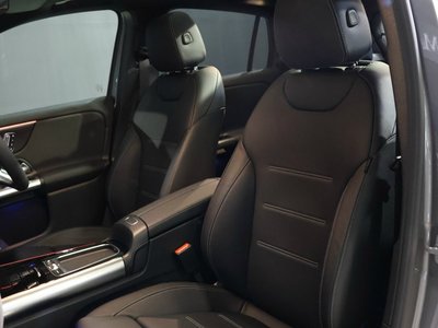 MERCEDES-BENZ GLA - 8