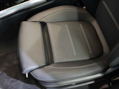 MERCEDES-BENZ GLA - 10